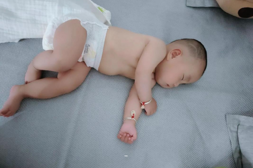 北票宝宝短发型女